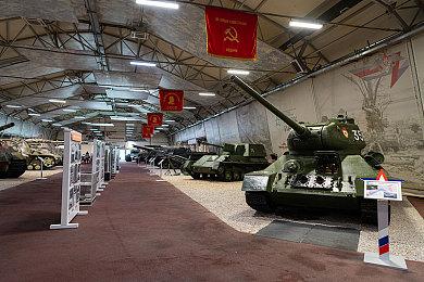 《地狱之刃2》新预告公布 画面效果非常震撼